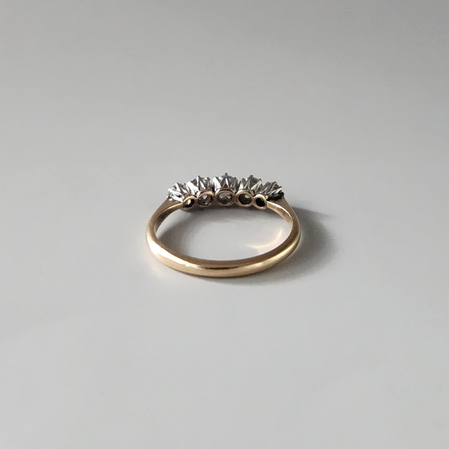 18ct Yellow Gold Diamond Five Stone Ring