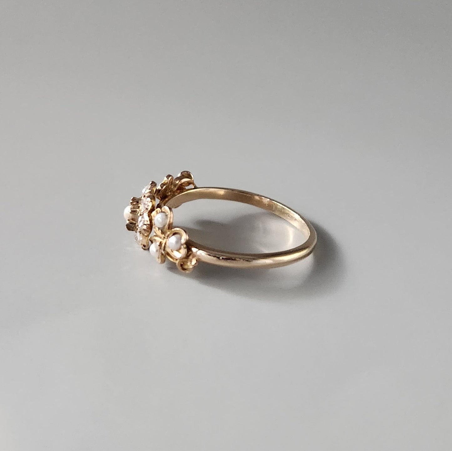 15ct Yellow Gold Antique Rose Cut Diamond & Pearl Ring