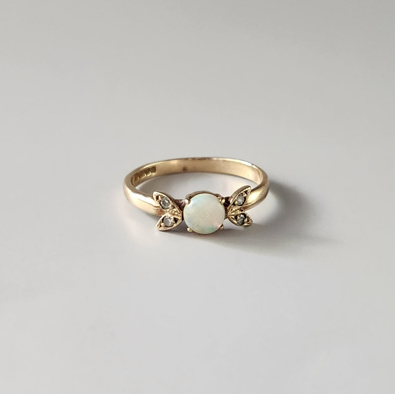 9ct Yellow Gold Opal & Diamond Ring