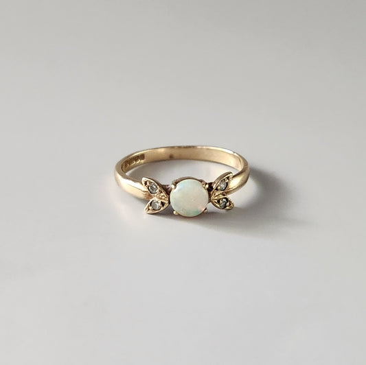 9ct Yellow Gold Opal & Diamond Ring