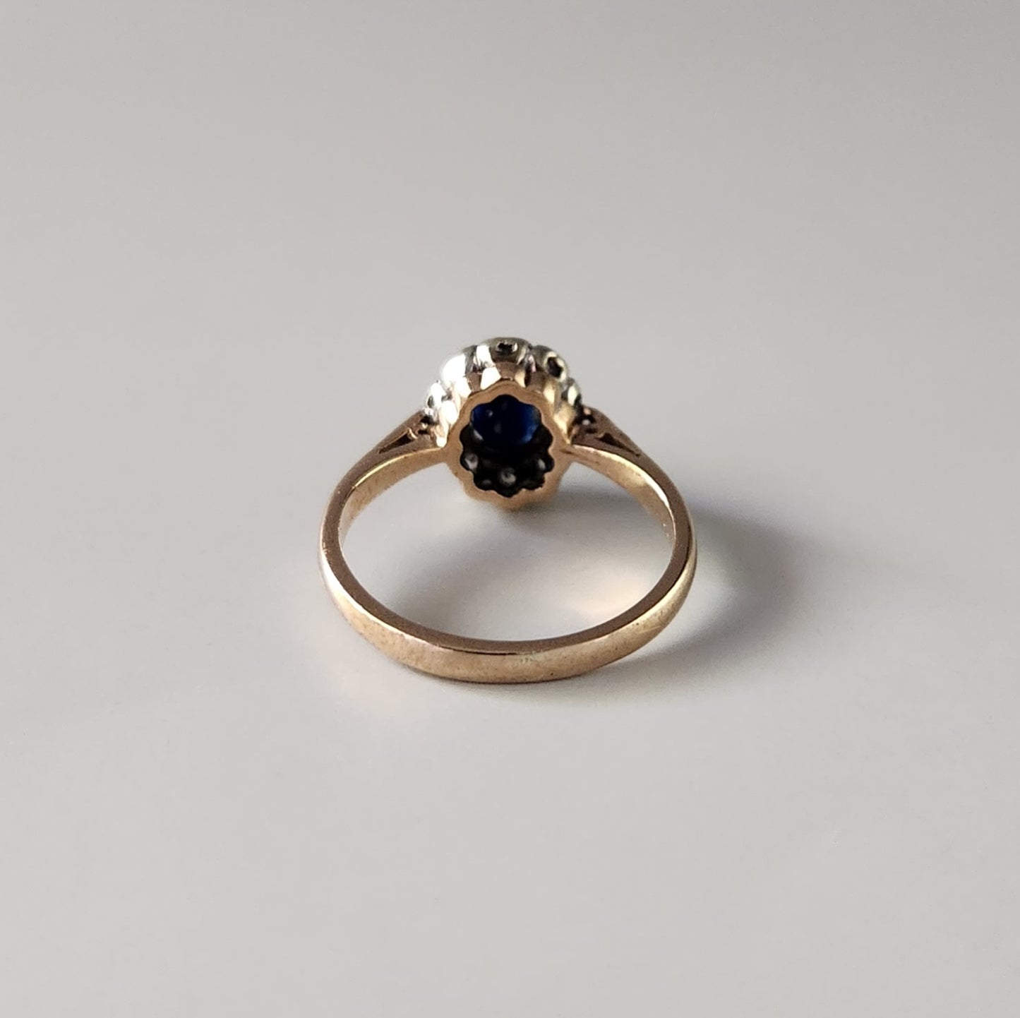 9ct Yellow Gold Sapphire & Diamond Cluster Ring