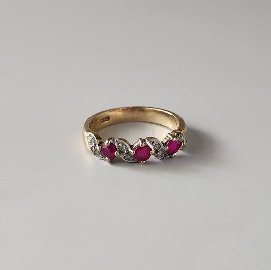 9ct Yellow Gold Ruby & Diamond Ring