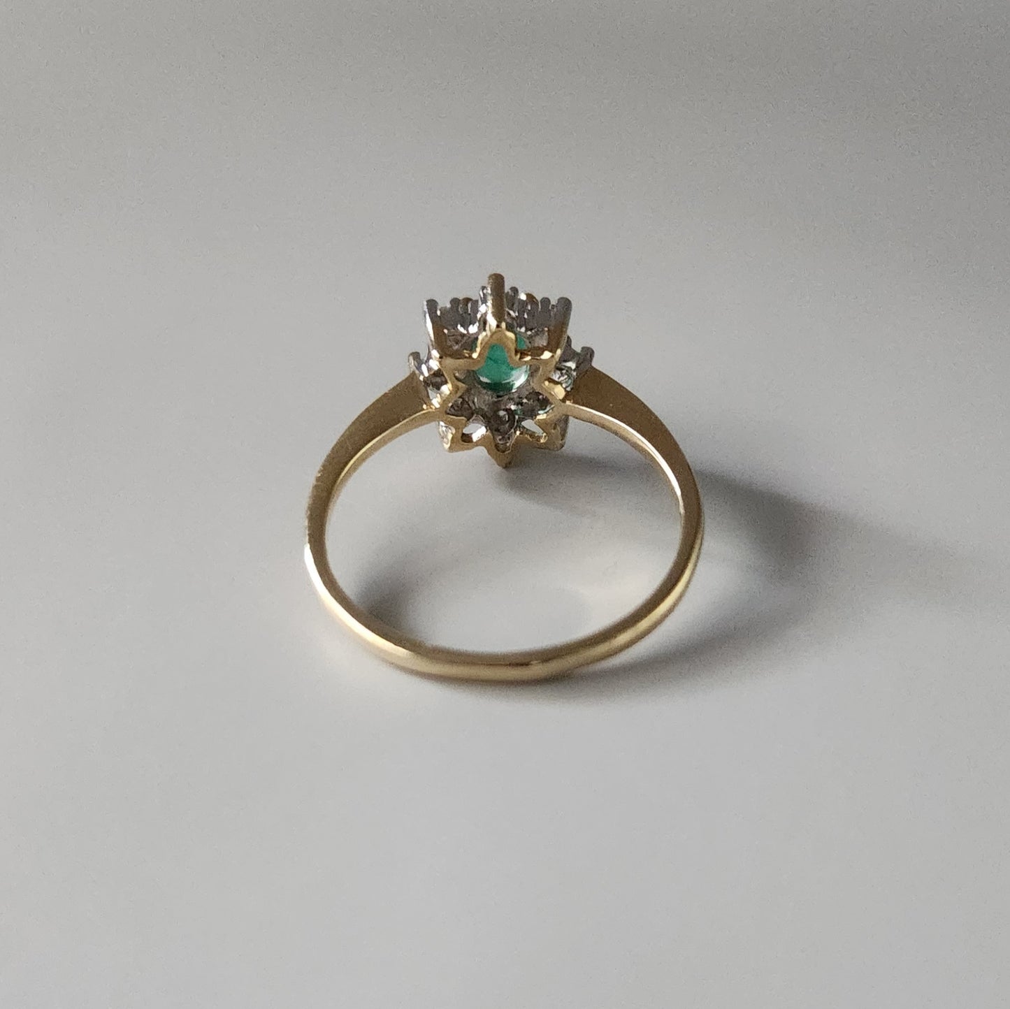 9ct Yellow Gold Emerald & Diamond Cluster Ring