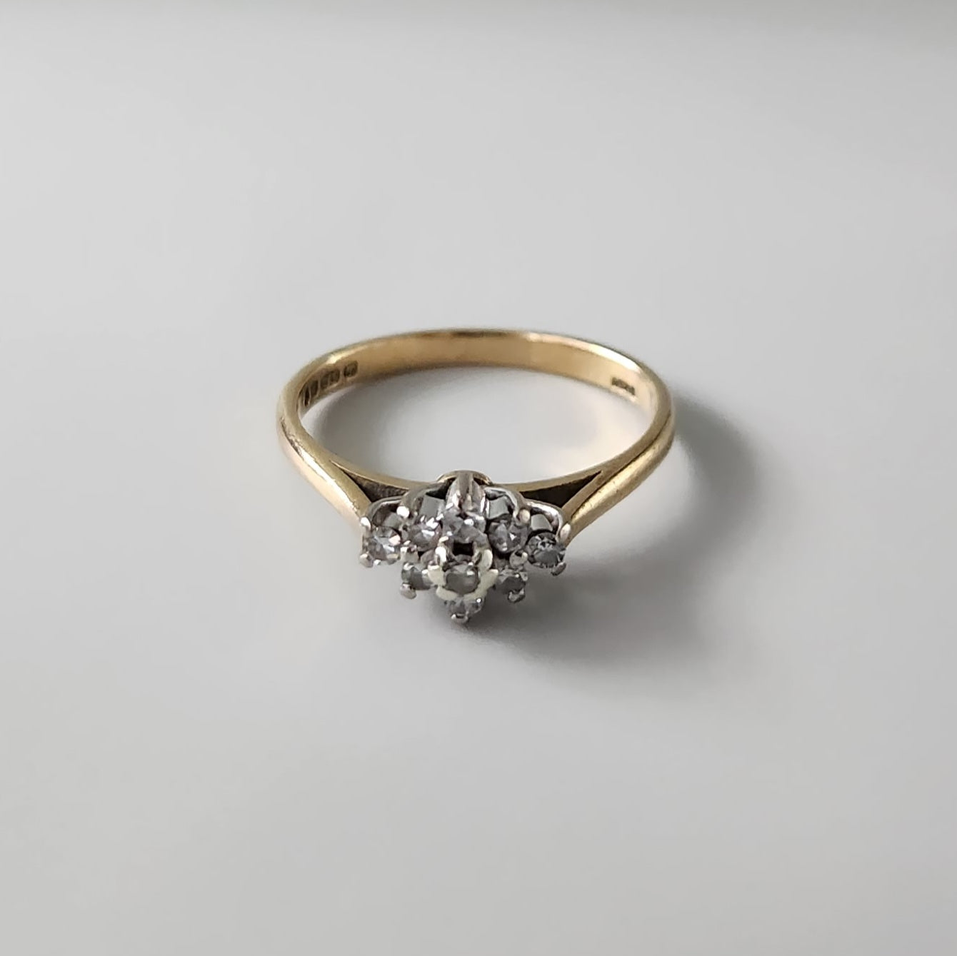 9ct Yellow Gold Diamond Cluster Ring