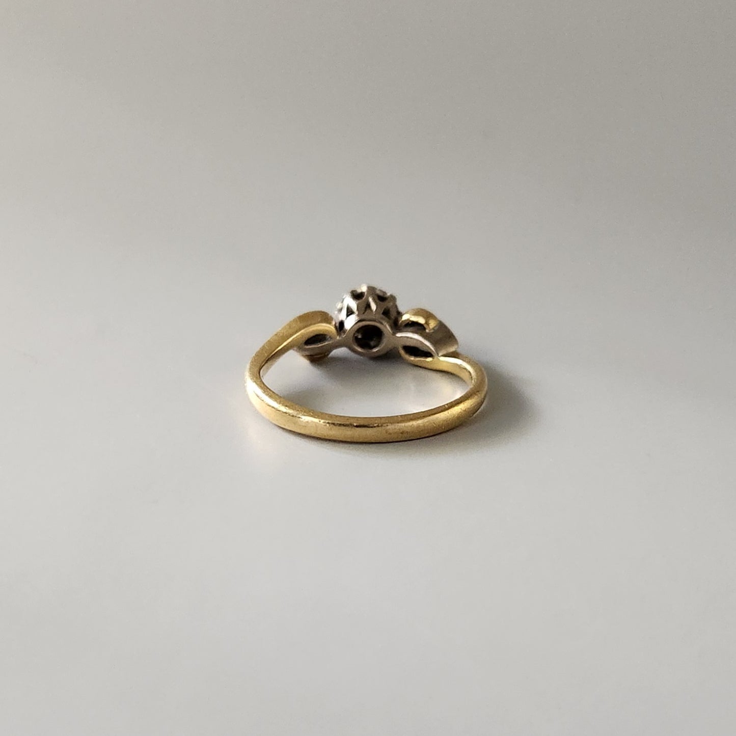 18ct Yellow Gold & Platinum Illusion Diamond Ring