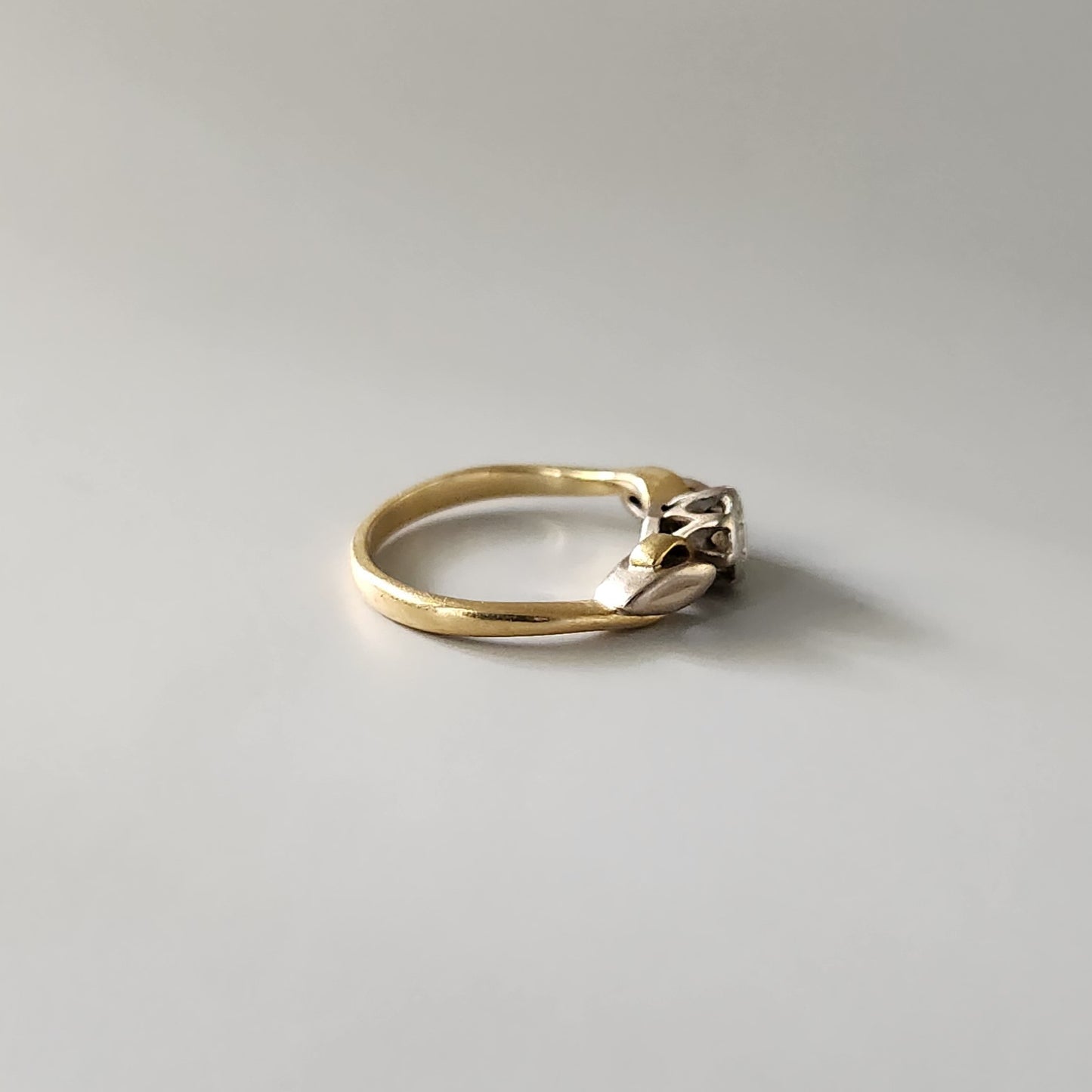 18ct Yellow Gold & Platinum Illusion Diamond Ring