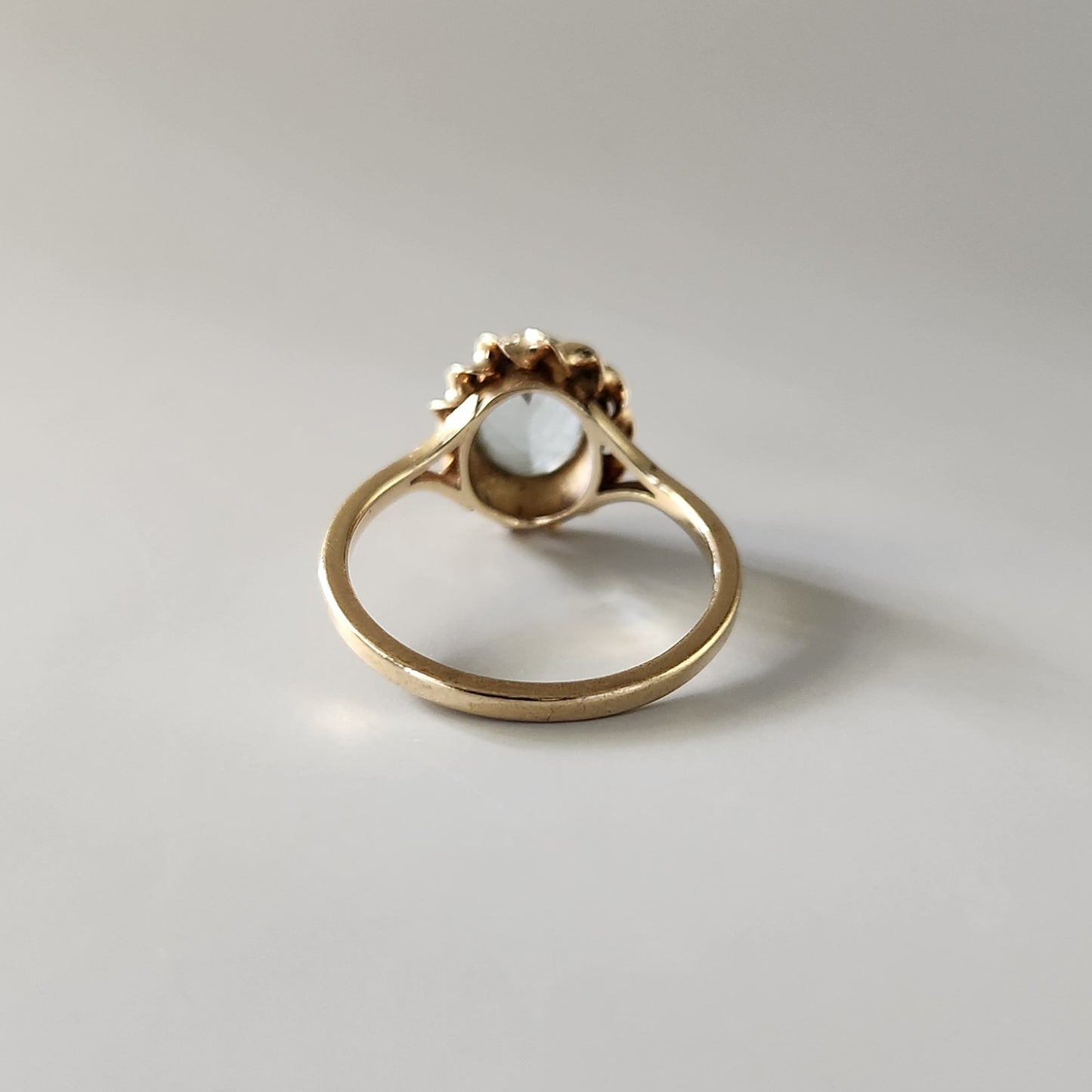 9ct Yellow Gold Aquamarine Filigree Ring