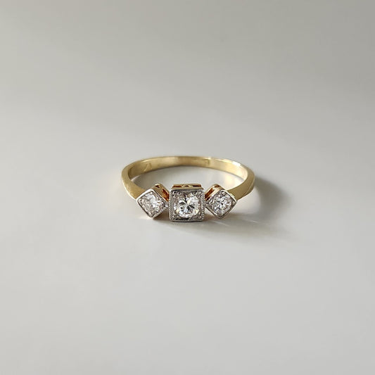 18ct Yellow Gold & Platinum Geometric Diamond Trilogy Ring