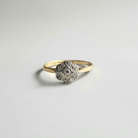 18ct Edwardian Yellow Gold Diamond Daisy Cluster Ring