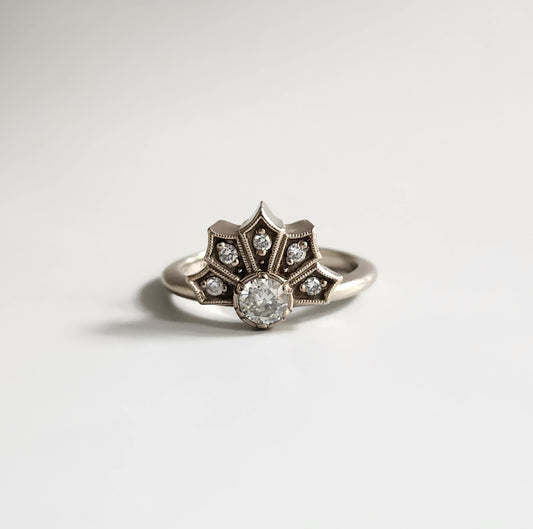 14ct White Gold Art Deco Style Diamond Ring