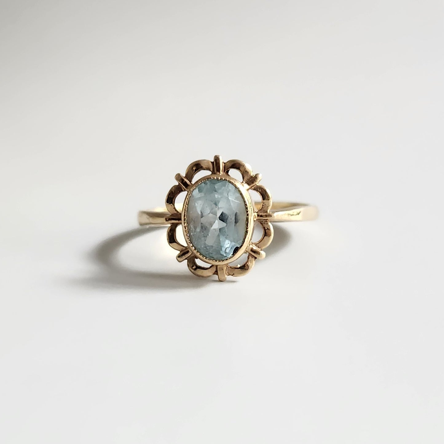 9ct Yellow Gold Aquamarine Filigree Ring