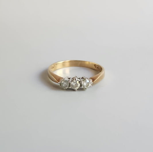 9ct Yellow Gold Diamond Trilogy Ring