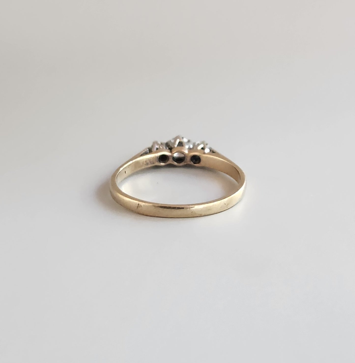 9ct Yellow Gold Diamond Trilogy Ring
