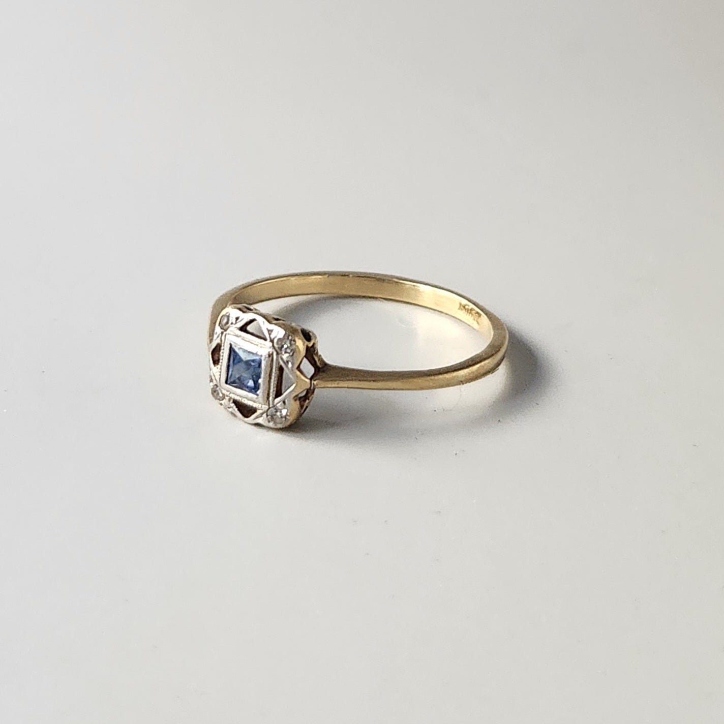 14ct Yellow Gold Edwardian Sapphire & Diamond Ring